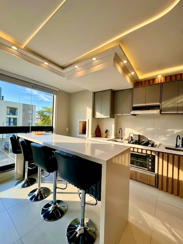 Apartamento Safir Beach Em Caiobá à 5 Min Praias - Matinhos