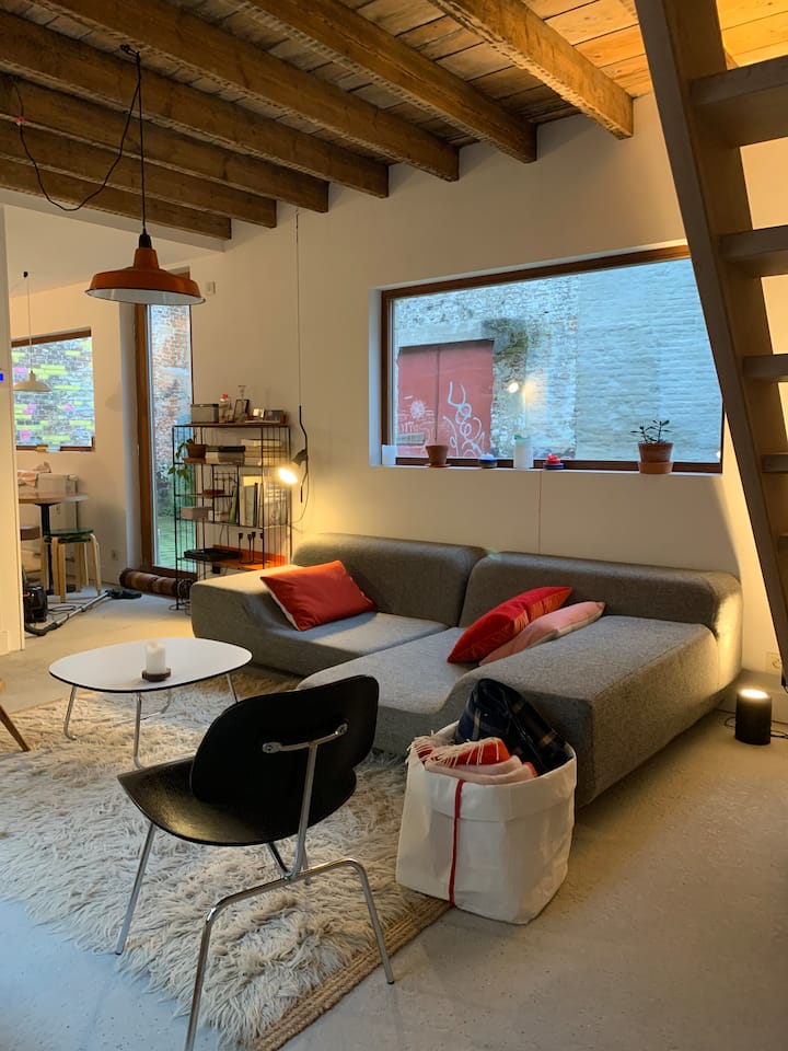 Vintage Studio - Ghent (Belgium)