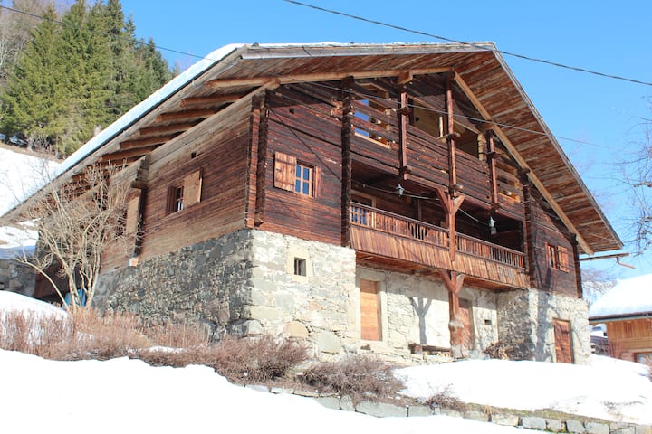 Chalet Ancien Rénové  Manigod - Manigod
