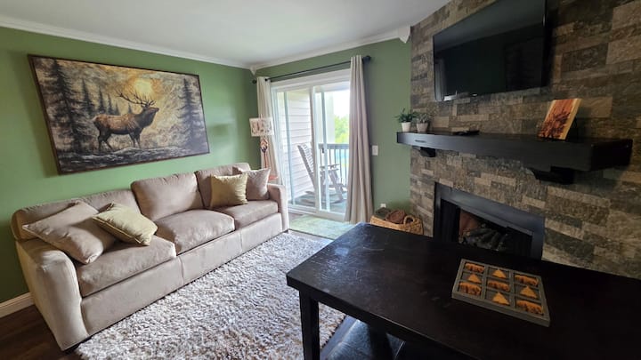 Mountain Air Retreat-1br/bunk Nook @ Pinnacle Inn - Beech Mountain, NC
