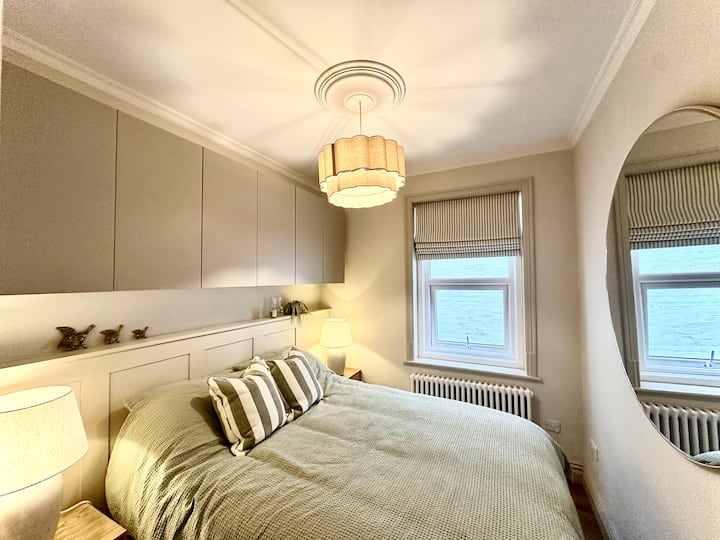1 Bed South Terrace Beach Flat - Littlehampton