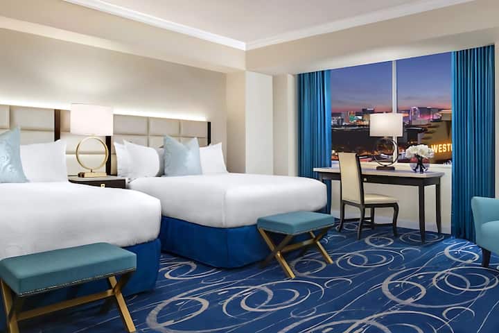 Luxe Queen | Westgate Las Vegas | Pet Friendly - Las Vegas