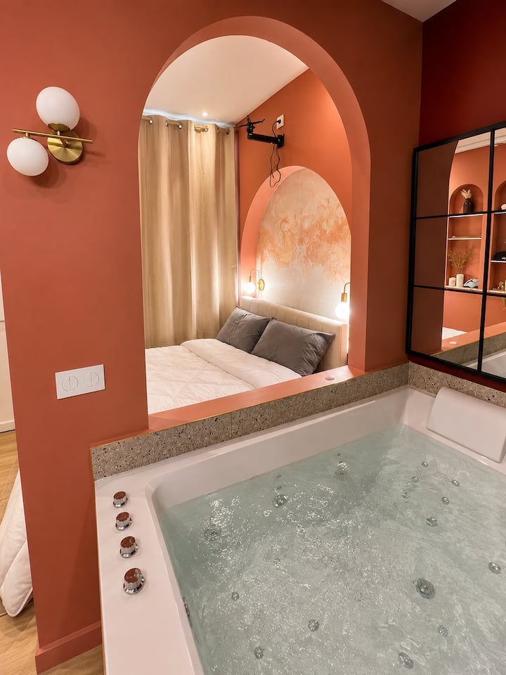 Le Petit Grenat - 2p - Centre Ville - Jacuzzi - Bordeaux
