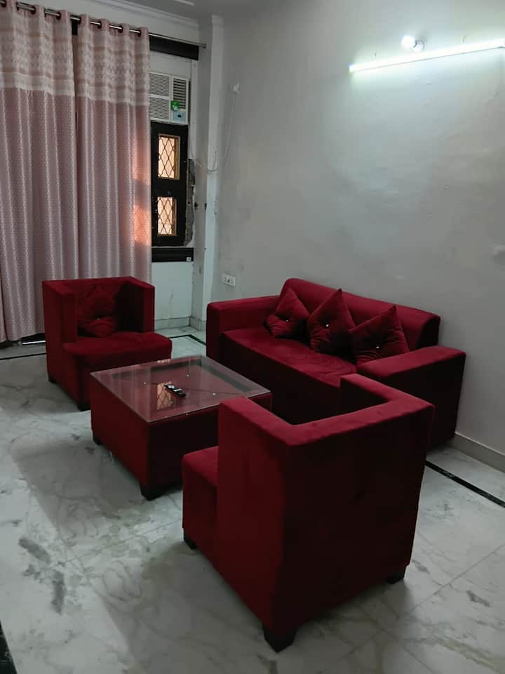 3bhk Urban Retreat Comfortable Stay - Delhi