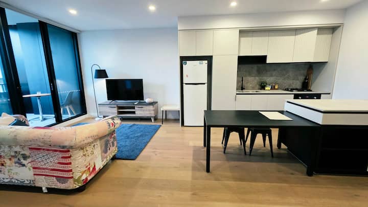 Burwood East 2br | Free Parking | Near Deakin - Forest Hill, Australia