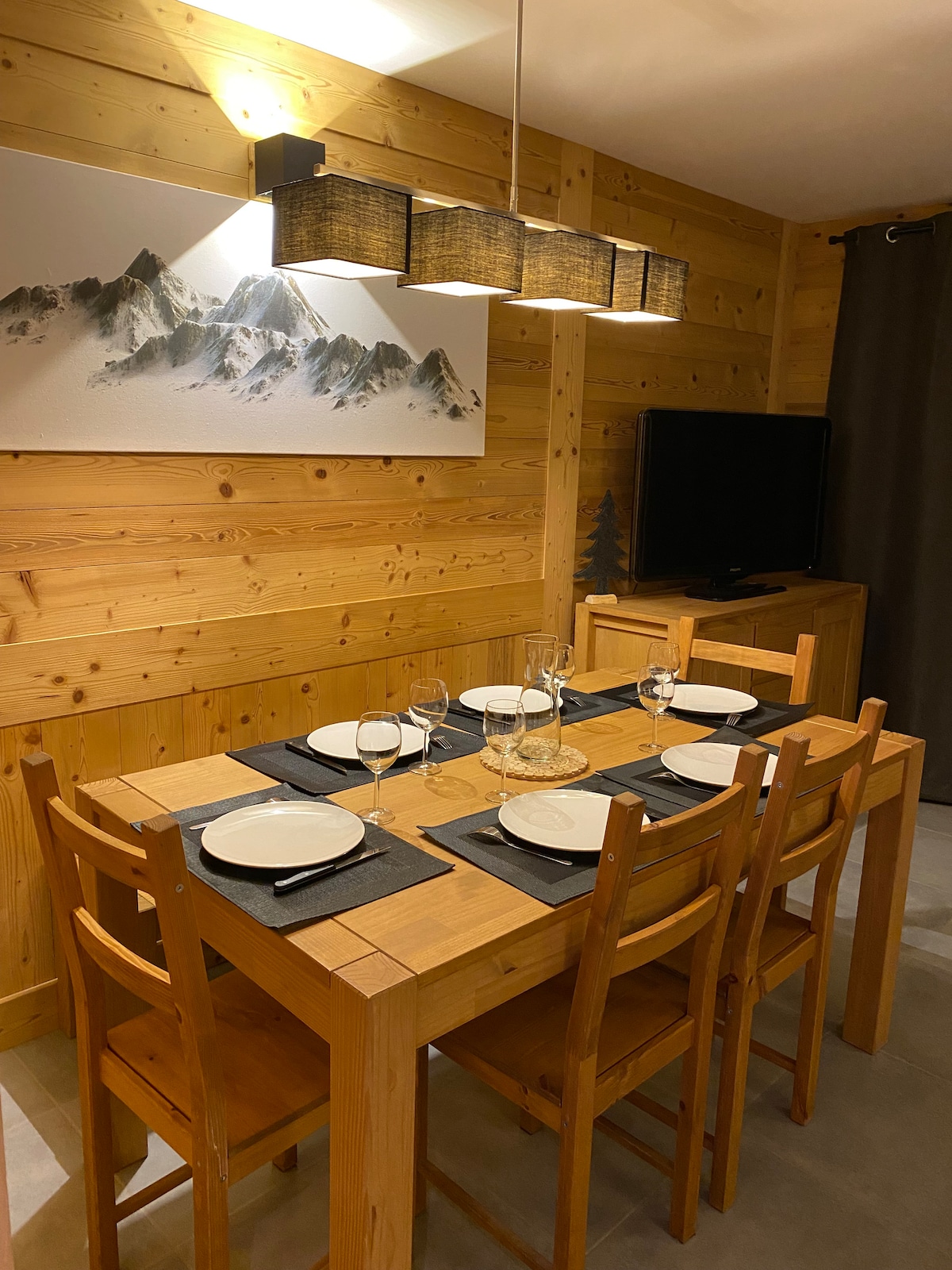 Charme Alpin — grand logement 8 personnes aux 2 Alpes, skis aux pieds — photo 3