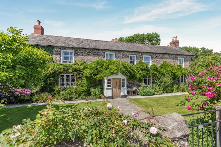 5 Bed In George Nympton (Oc-t40683) - Exmoor