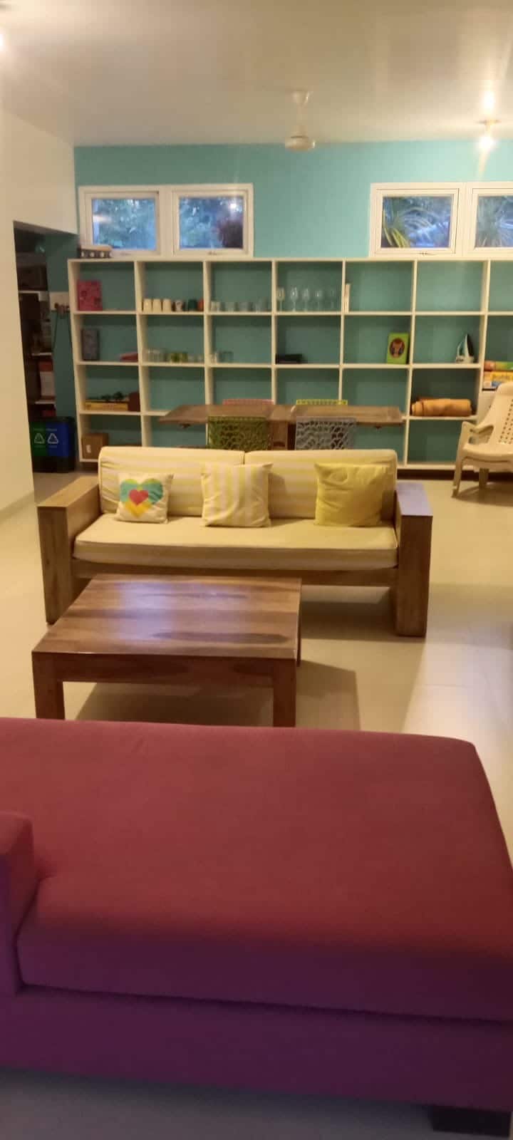 Living room image 16