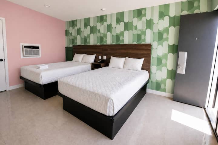 The Blu Room 08: Penny Soleil | Steps To The Beach - Mexico Beach, FL