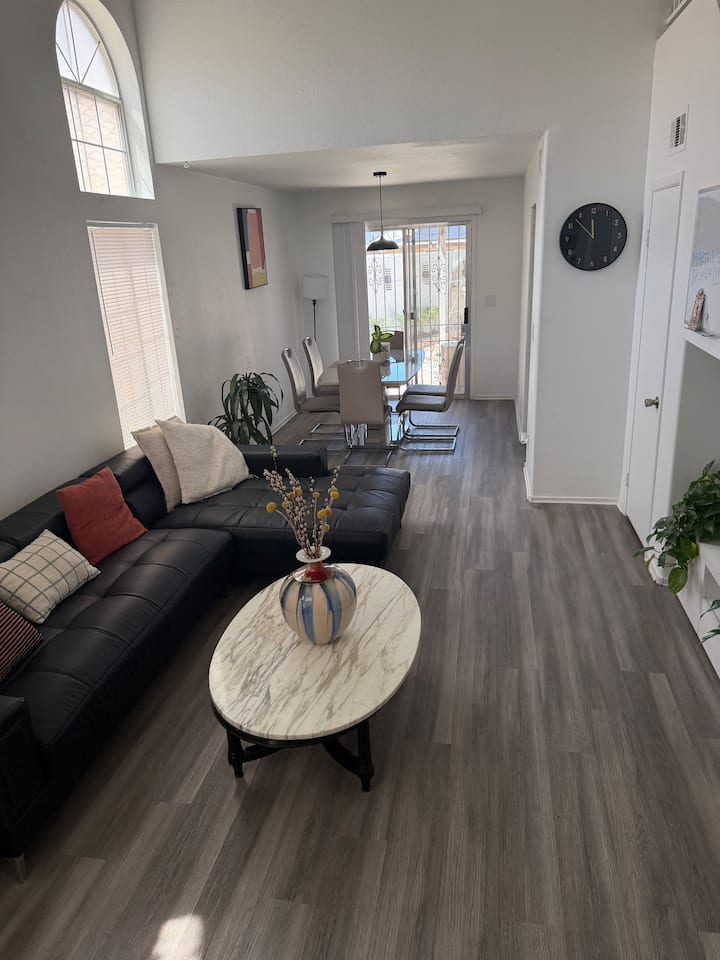 Las Vegas House - Las Vegas, NV
