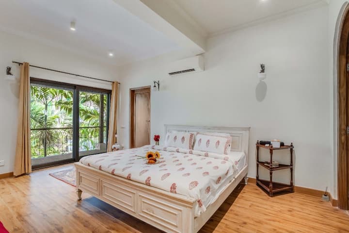 Bedroom 3 image 1