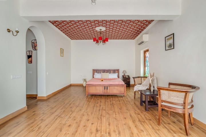 Bedroom 2 image 2