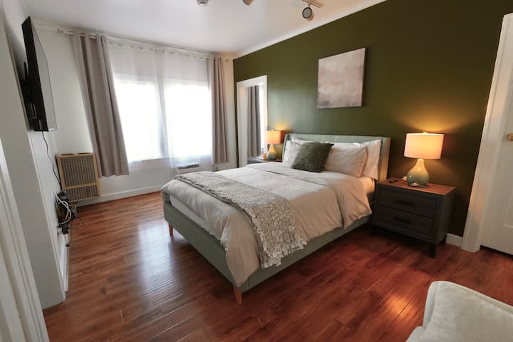 Private Studio In Hollywood - Hollywood, CA