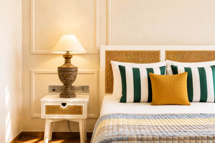Bedroom 1 image 1