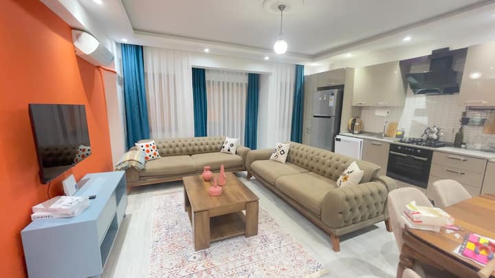 Fly34 House #3 - Zeytinburnu