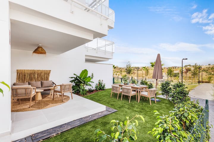 La Cala De Mijas | Garden & Pool - Sitio de Calahonda