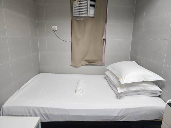Studio For Monthly Rent ，Near The Jordan Station - Wan Chai