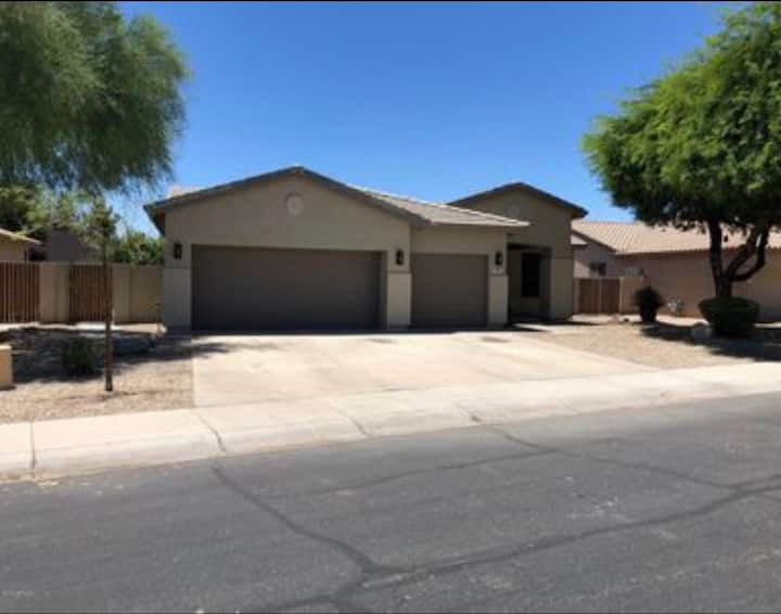 Chandler Desert Hideaway - Chandler, AZ