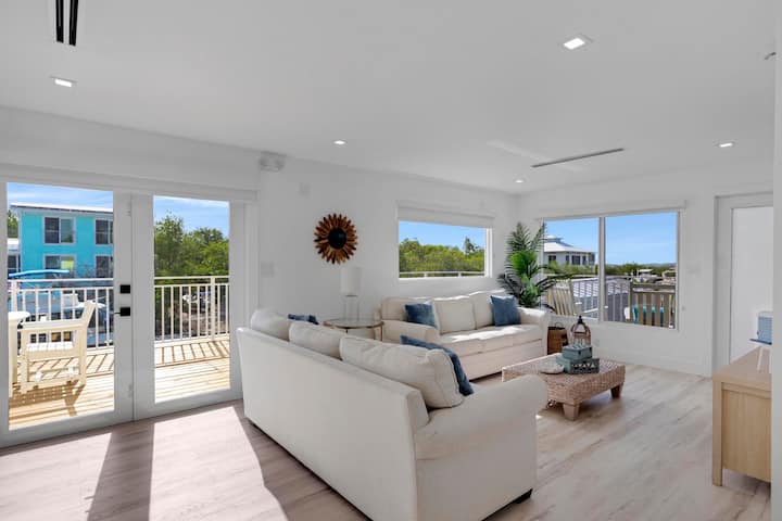Keys Paradise | Key Deer + 75' Private Dock! - Big Pine Key, FL