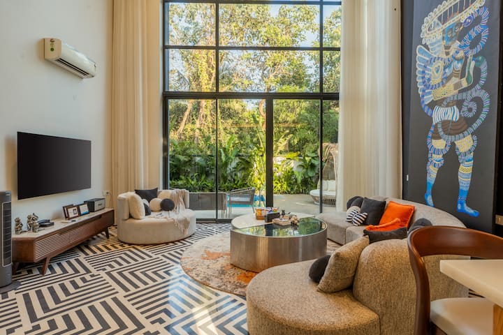 Living room image 8