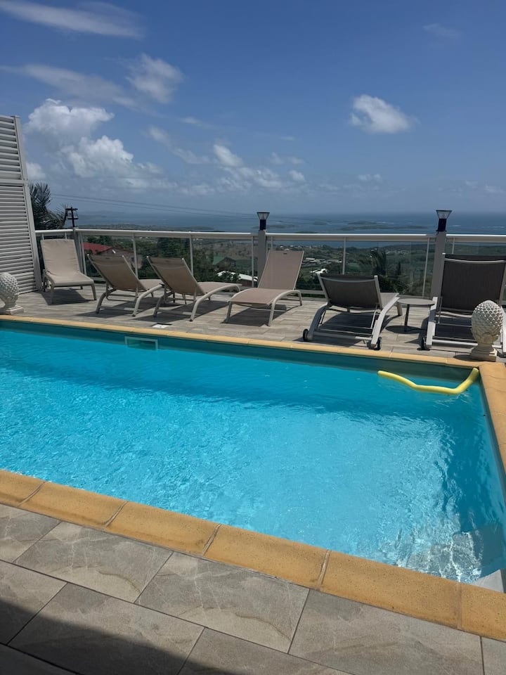Villa Dexception Vue Mer  Piscine, Vauclin - Martinique