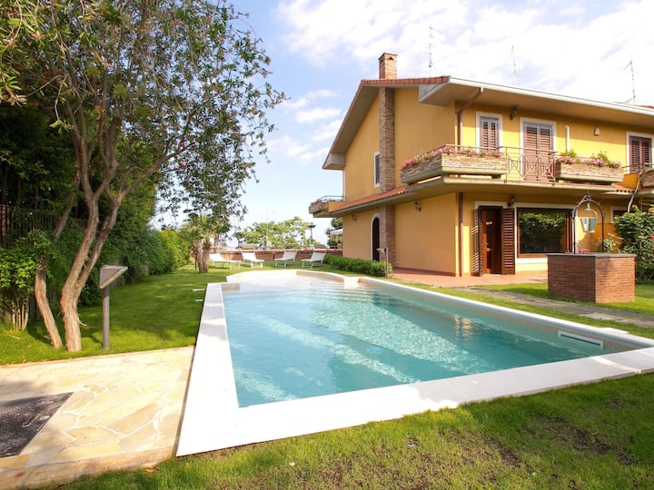 Villa Sicilienne Avec Vue Sur La Mer - Zafferana etnea