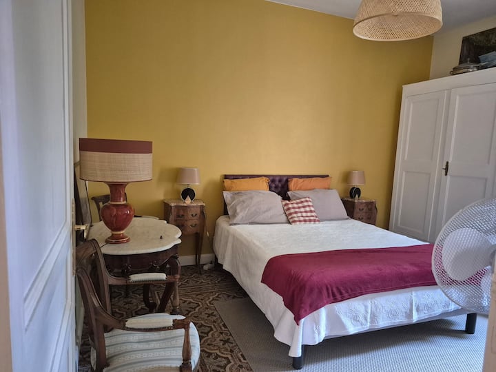 Chambre à 5 Mm Du Centre Historique à Pied - Pézenas
