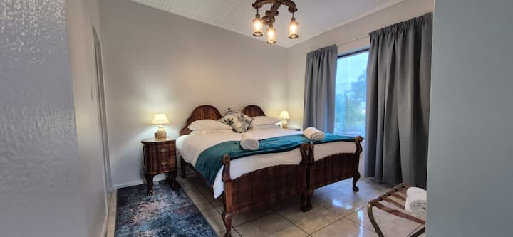 Anchor Stay - Struisbaai