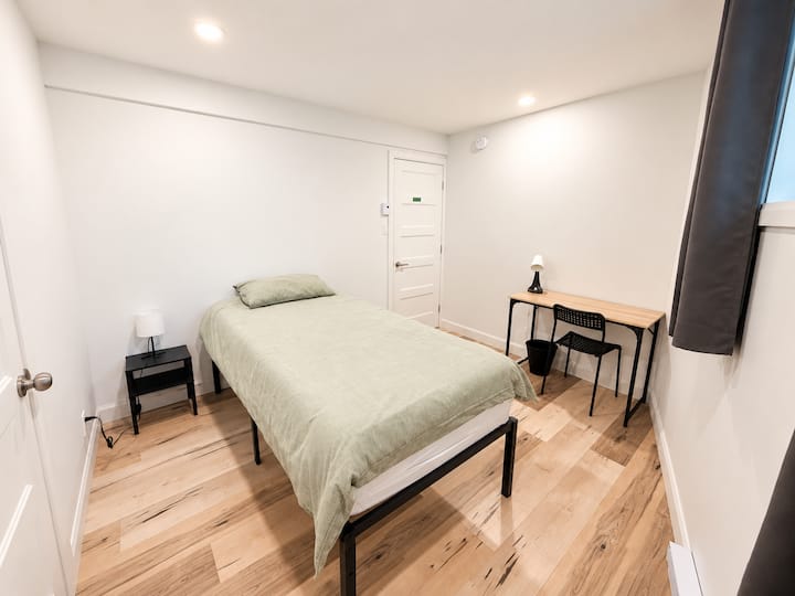 Private Room In Modern And Equipped Appartement - Levis