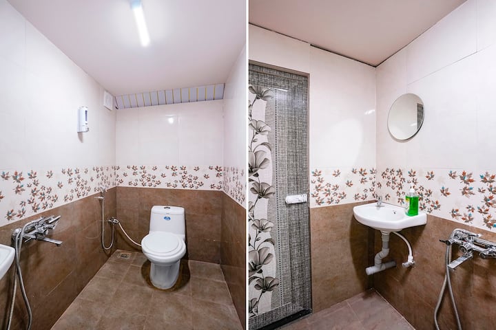 Full bathroom 1 image 1