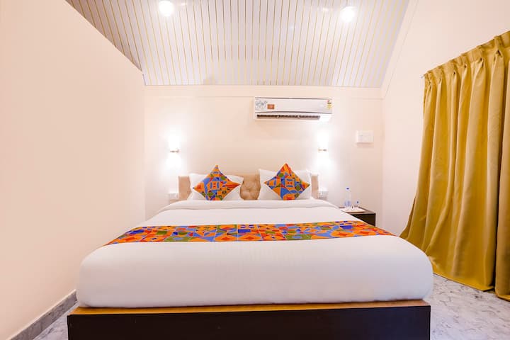 Bedroom 5 image 1