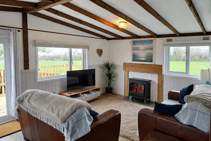The Lodge At Llyn Retreats - Wales