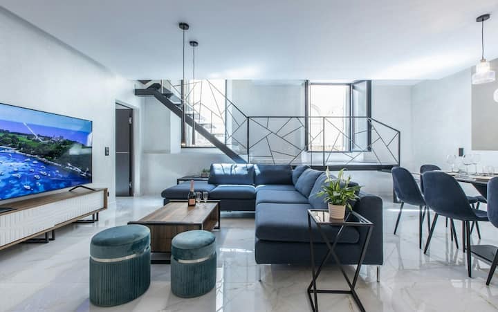 Lovely 3br Apartment Parking Included - Brujas