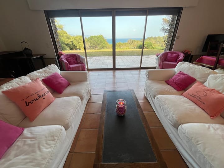 Gaou Bénat, Villa Climatisée Avec Vue Mer, 10 Per - Le Lavandou