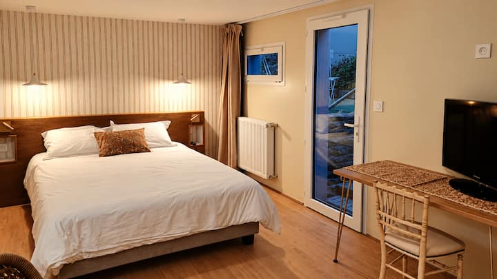 Cocon Indépendant Au Calme Avec Terrasse Privative - Chartres-de-Bretagne
