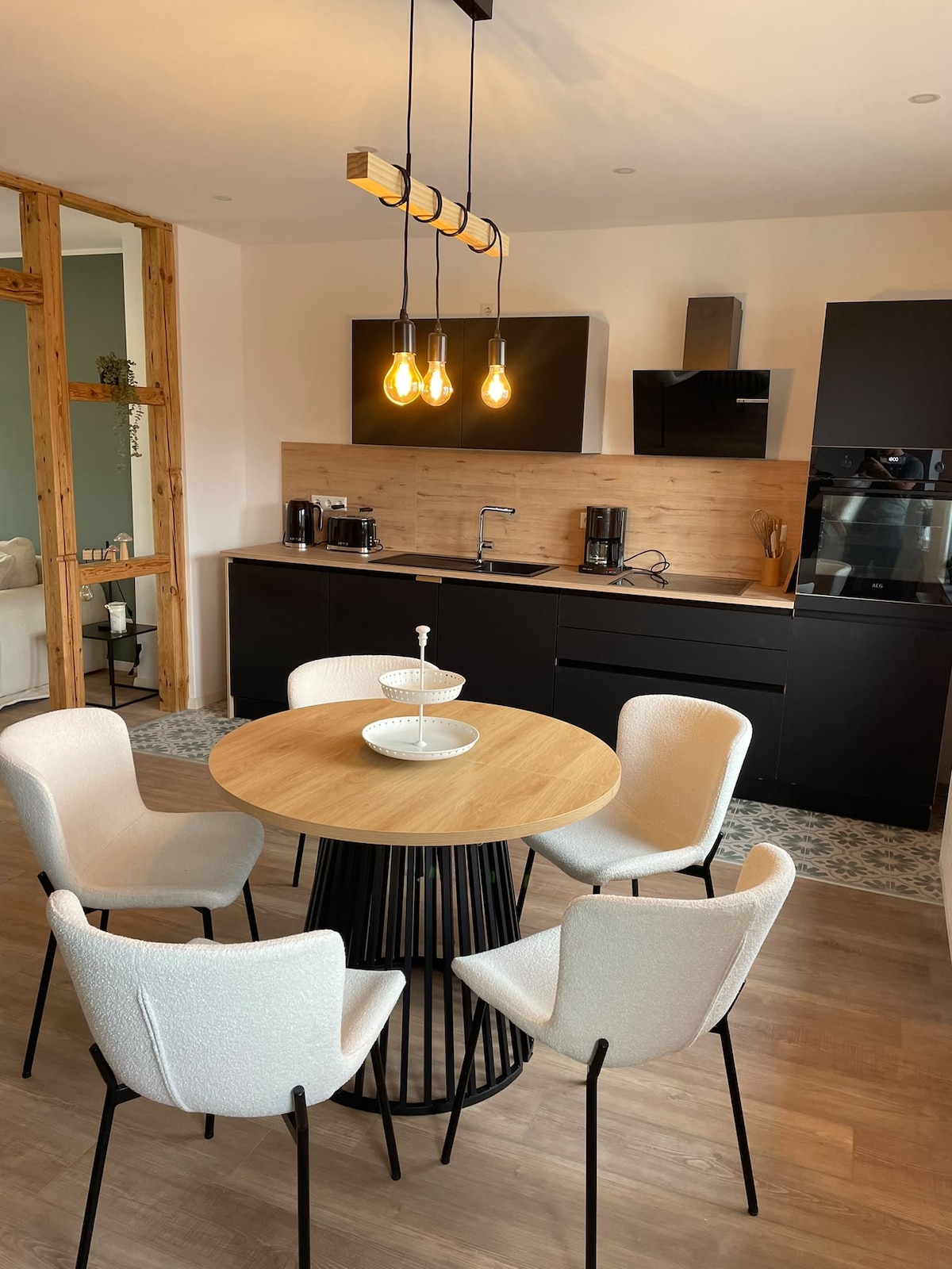 Casa Lisa II - Renovada con cariño, llena de encanto - Departamentos en ...