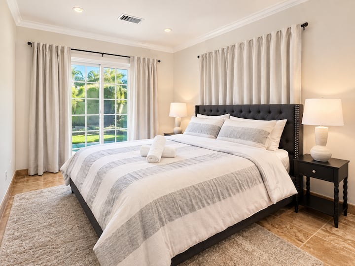 The Hidden Gem Of Tarzana - Calabasas, CA