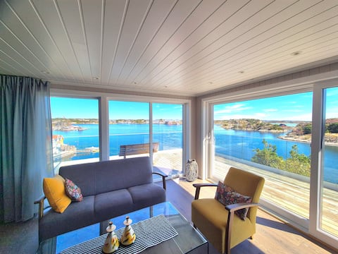 Amazing view. Private jetty and bathing platform.