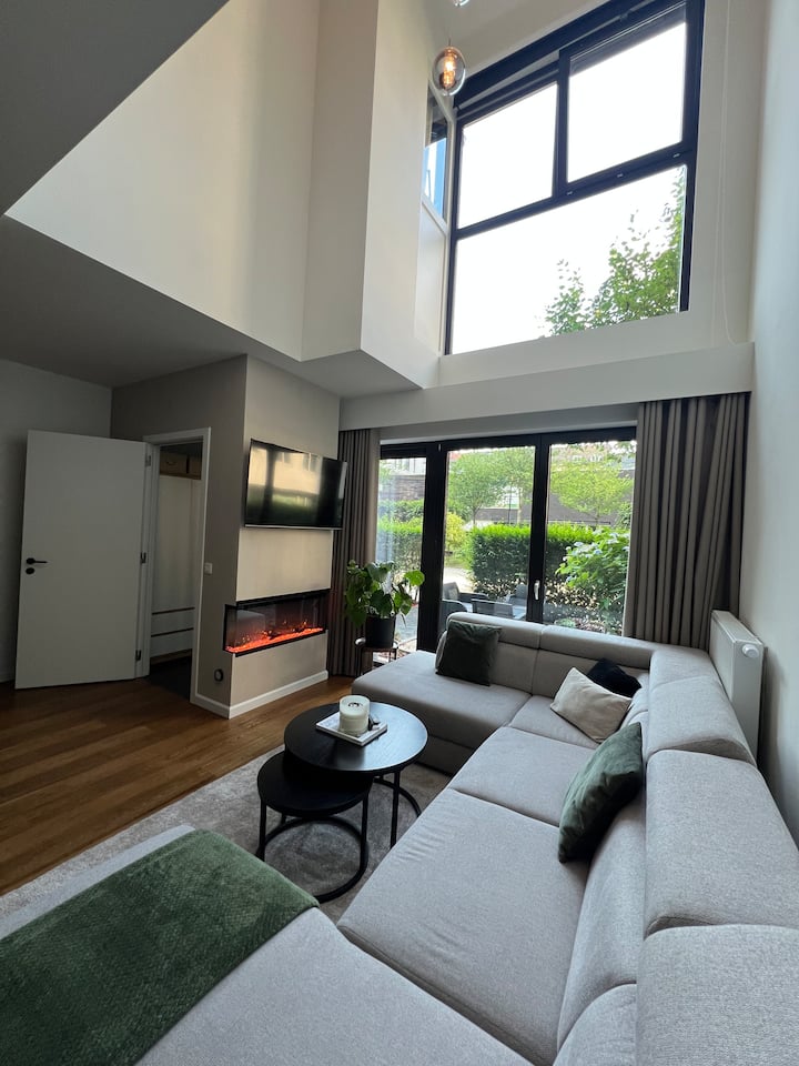 Duplex Moderne Et Cosy Au Cœur De Bruxelles - Bruxelles