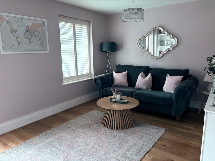 Goodwood Getaway-3 Bed House Close To Town Centre - Chichester