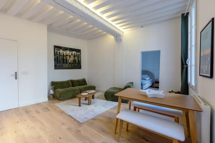 Spacious 1-bedroom In The Heart Of Le Marais - Paris