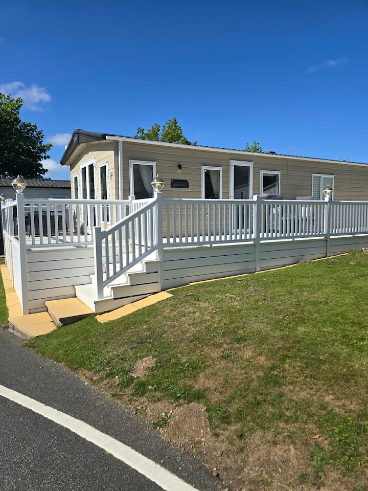 Luxury 3-bed Retreat At Brynteg Llanrug  Eryri - North Wales