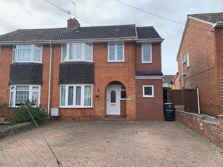 One Bedroom House Close To Train Station - Taunton