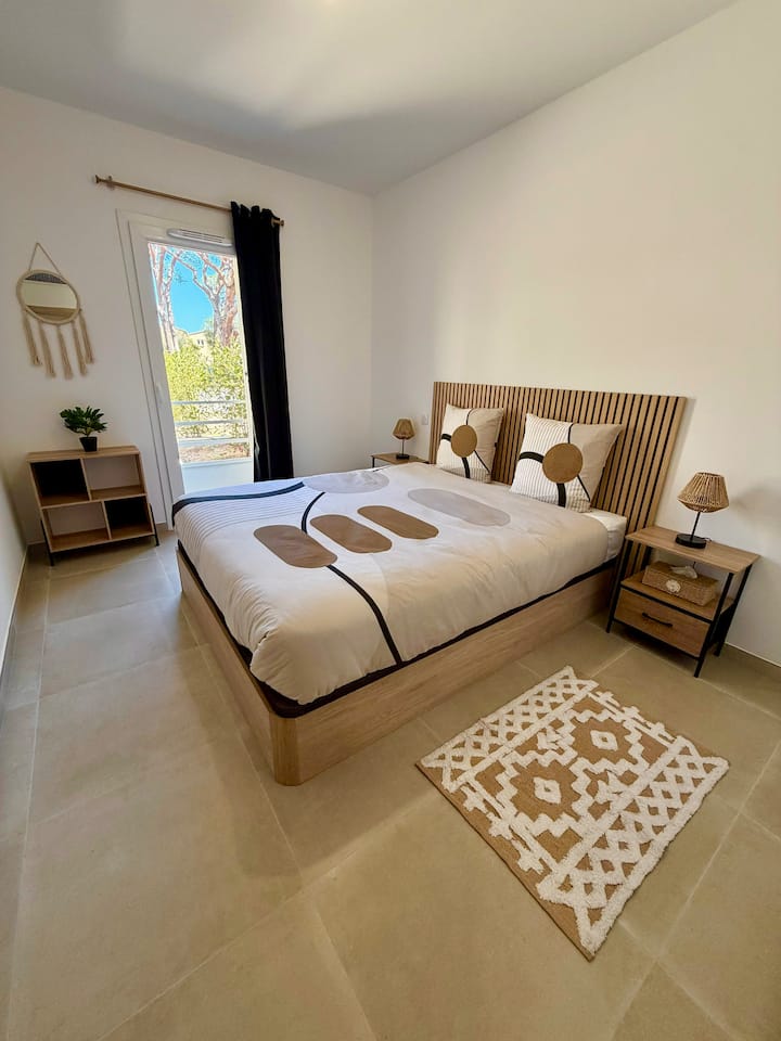 Le Clos Flora : T3 Neuf Avec Jardin Privé à Calvi - Calvi
