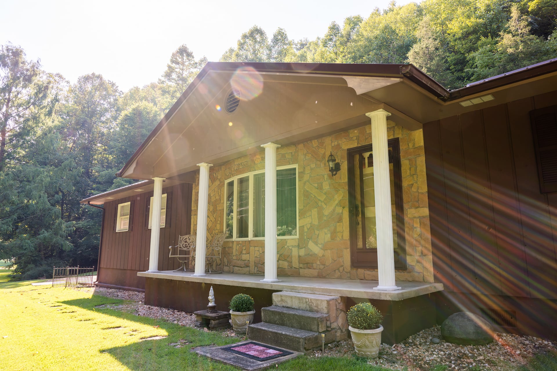 Ma & Pa's Cottage