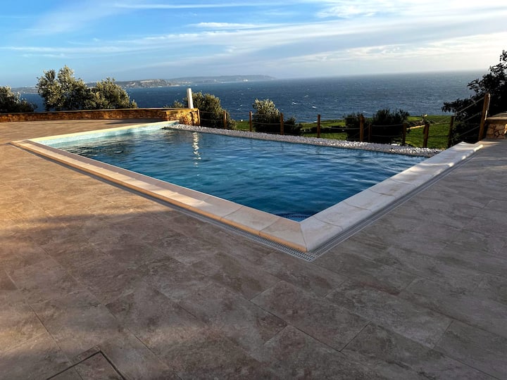 Guest House With Amazing View, Pool And Garden - Malta