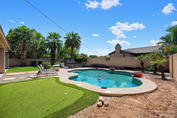 Backyard Oasis W/ Pool And Hot Tub - 4 Bed 2 Bath - Goodyear, AZ