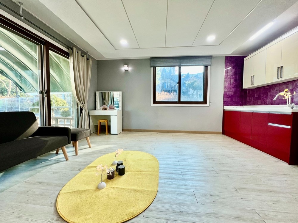 #Sokcho #Mont Seorak #Avec son chien Terrasse individuelle avec vue sur ...