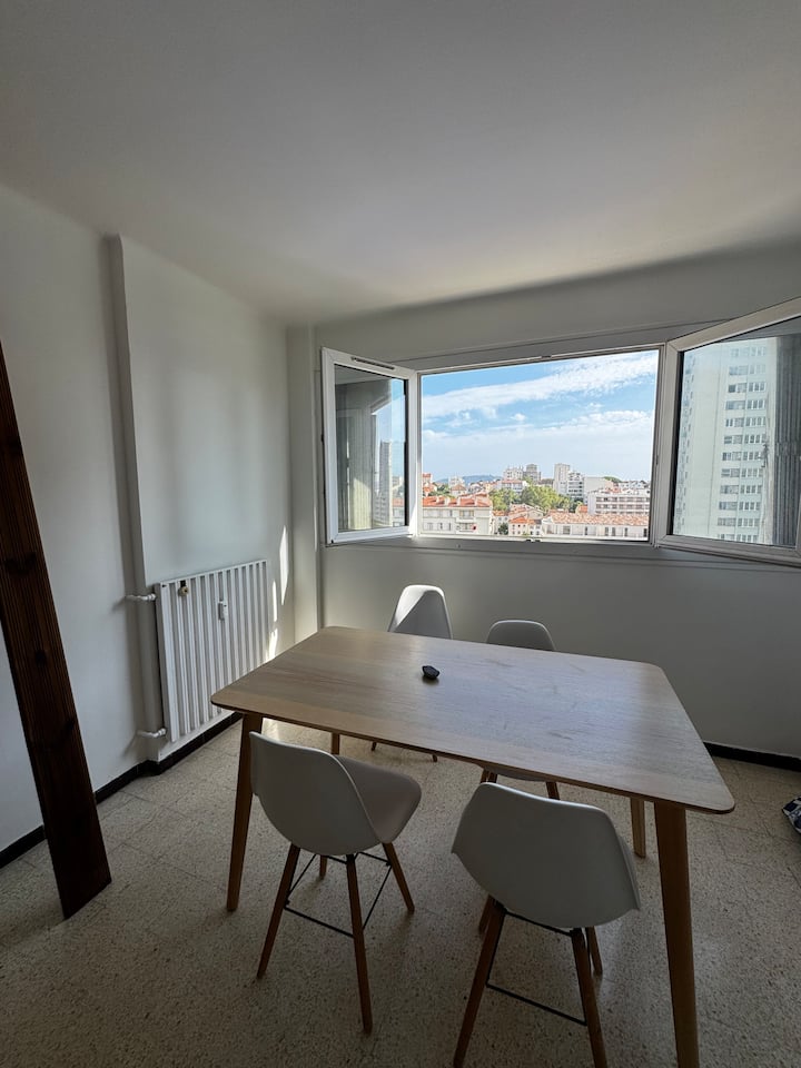 Grand Appartement Vue Mer - Tolone