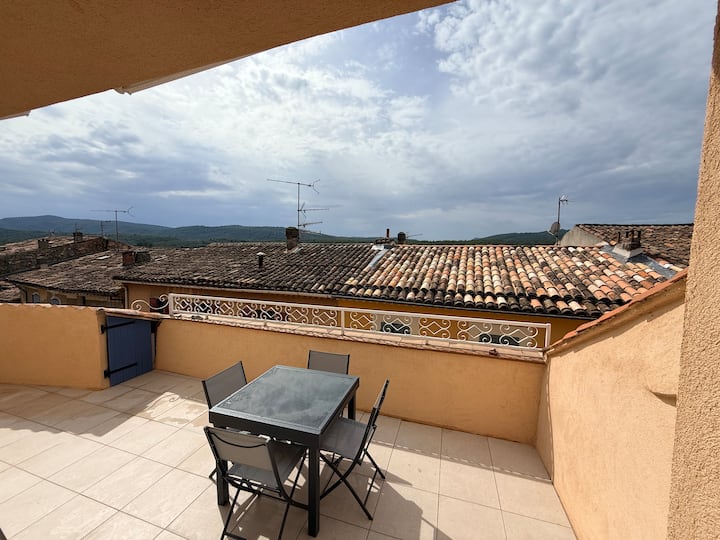Appartement Une Chambre, Terrasse Tropézienne - Brignoles